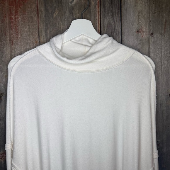 Free People We the Free Alameda Dolman Sleeve Turtleneck Top in Ivory Small - Picture 4 of 14